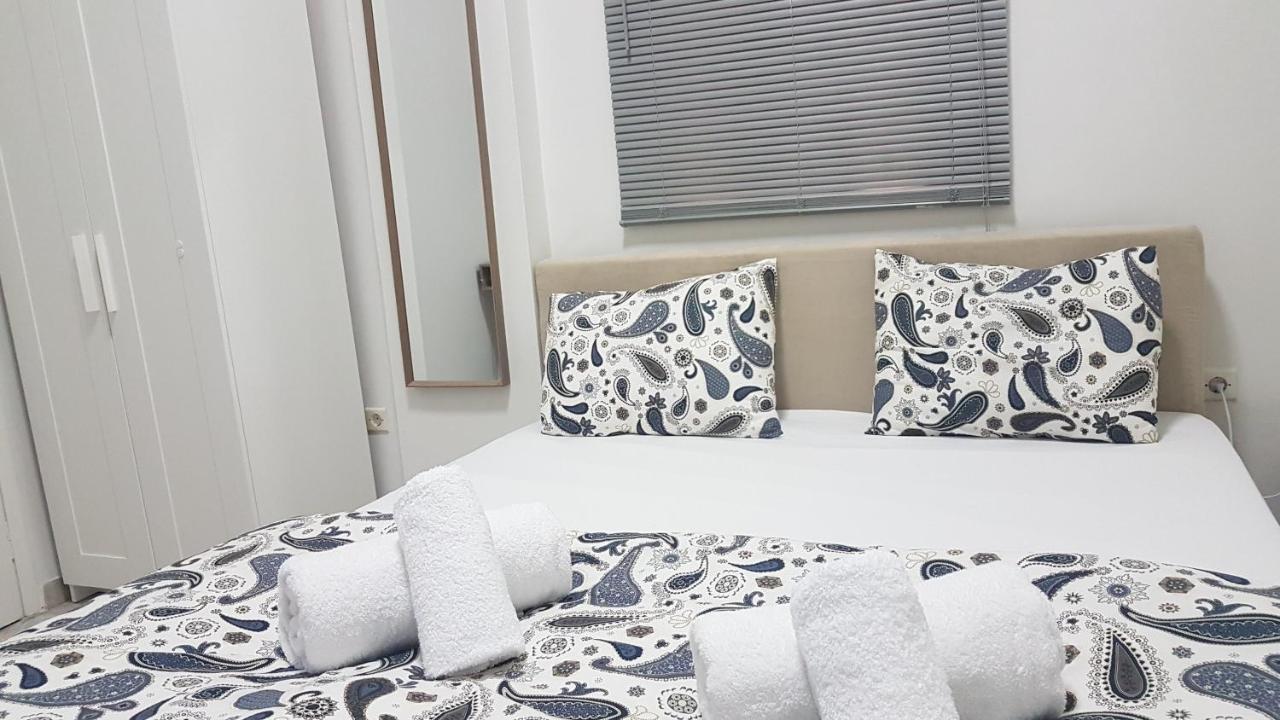 Palette Apartment Chocolate - Athens Center, 6 Bd, 3 Bath Exterior photo