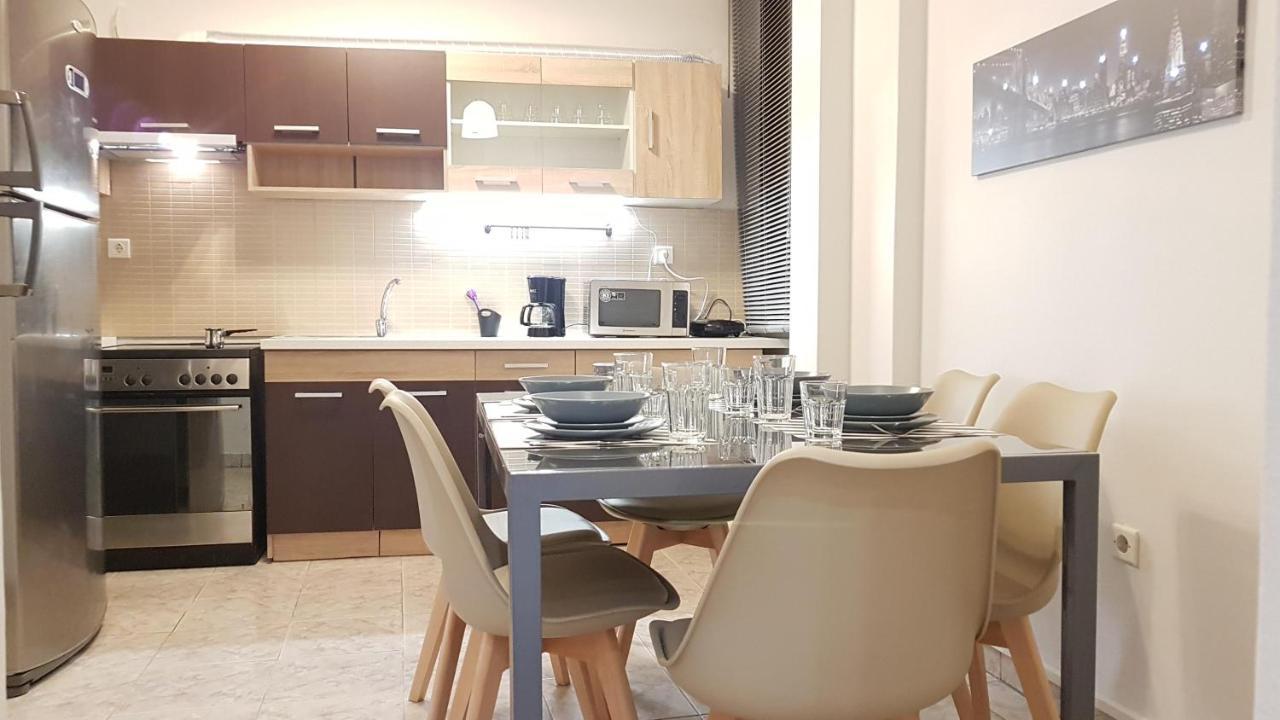 Palette Apartment Chocolate - Athens Center, 6 Bd, 3 Bath Exterior photo