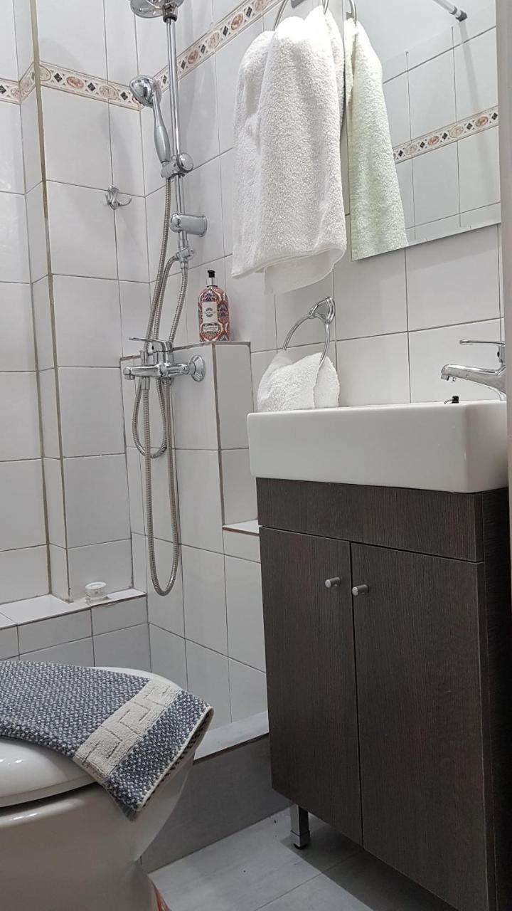 Palette Apartment Chocolate - Athens Center, 6 Bd, 3 Bath Exterior photo