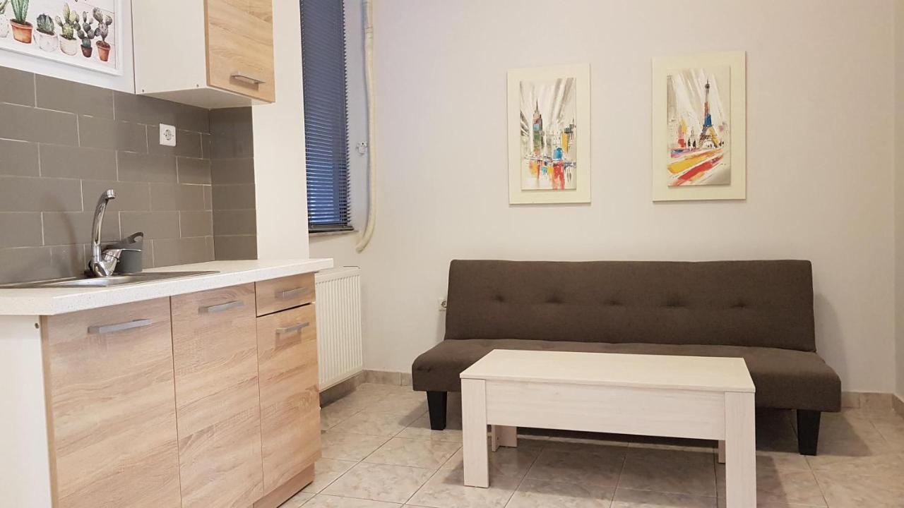 Palette Apartment Chocolate - Athens Center, 6 Bd, 3 Bath Exterior photo
